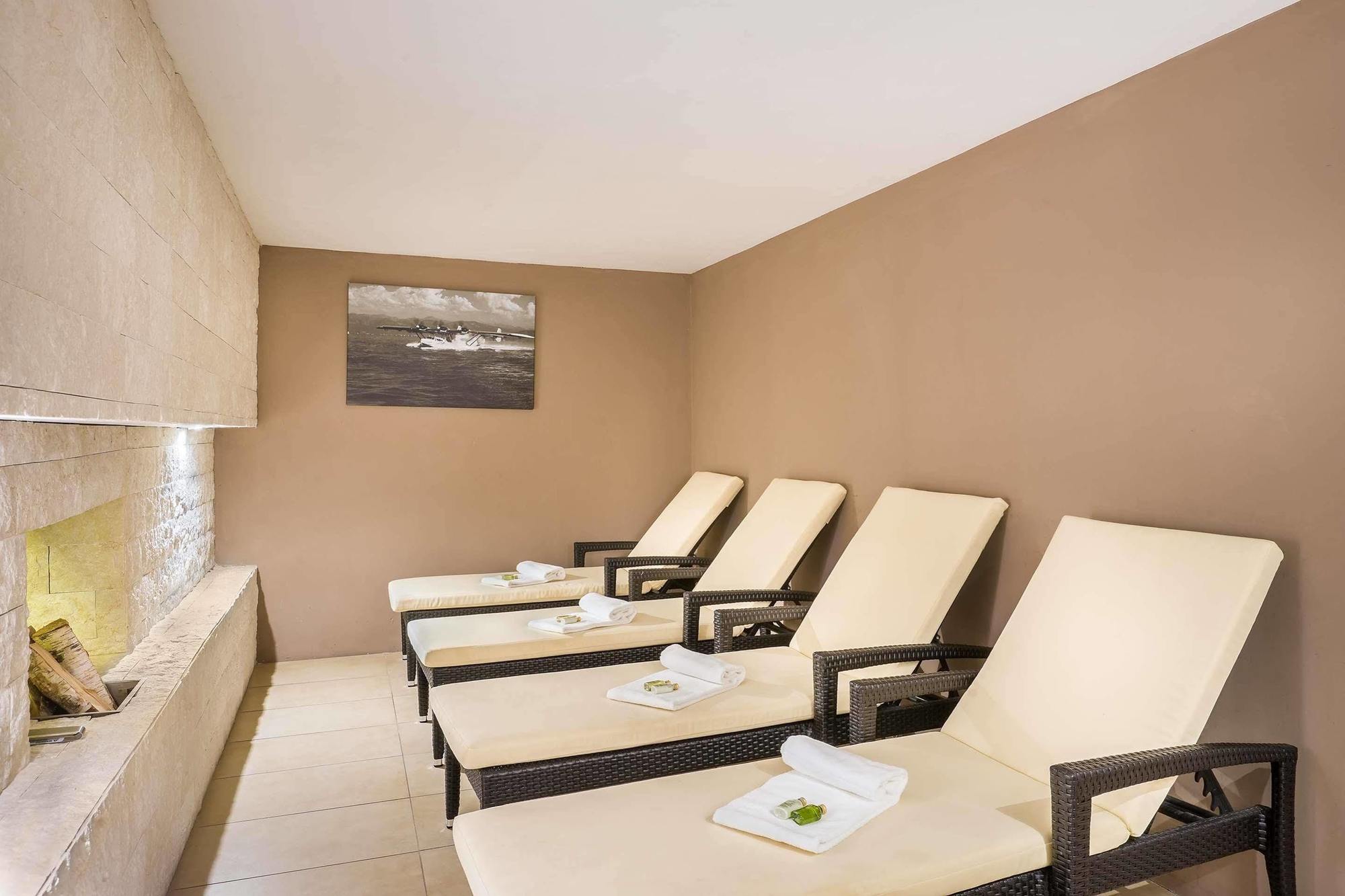 Best Western Hotel Goldenes Rad Friedrichshafen Exterior photo
