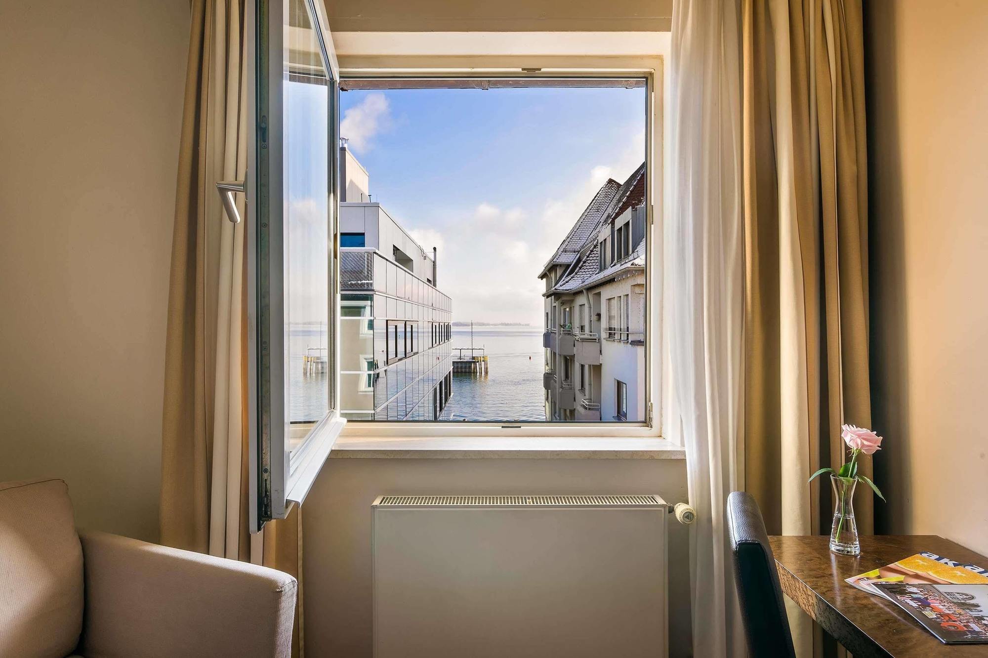 Best Western Hotel Goldenes Rad Friedrichshafen Exterior photo