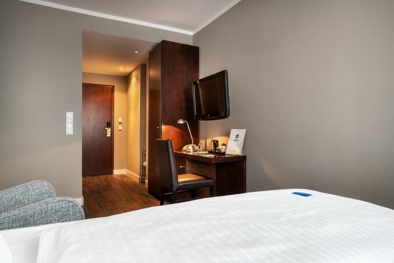 Best Western Hotel Goldenes Rad Friedrichshafen Exterior photo