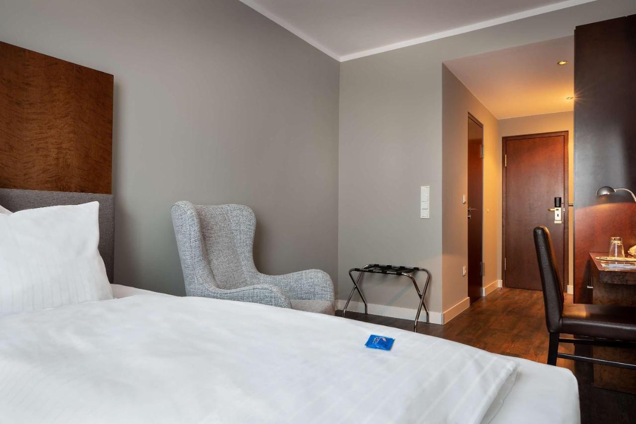 Best Western Hotel Goldenes Rad Friedrichshafen Exterior photo